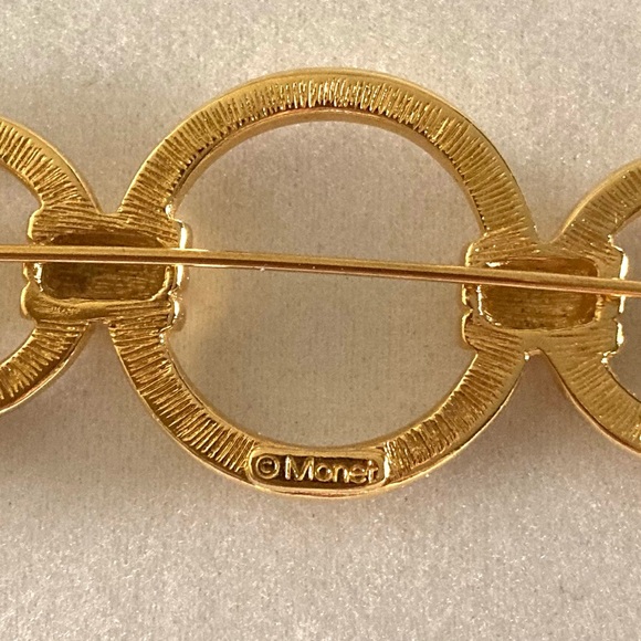 Vintage Estate Monet Pin - Picture 5 of 14